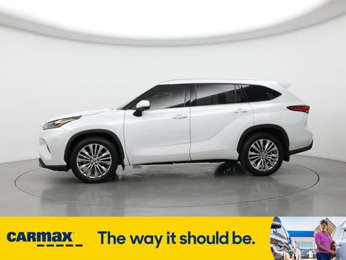 2022 Toyota Highlander Platinum
