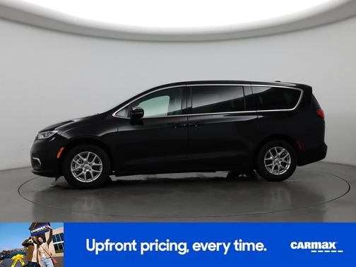 Black 2025 Chrysler Pacifica Select