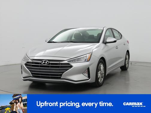 Silver 2019 Hyundai ELANTRA SE