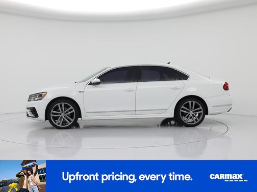 2017 Volkswagen Passat R-Line