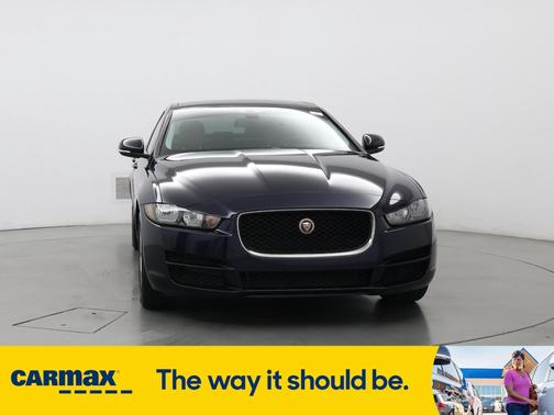2017 Jaguar XE