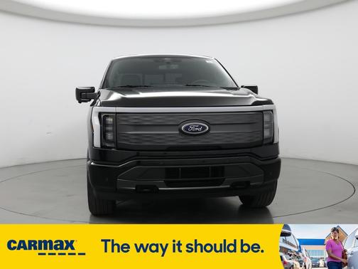 2022 Ford F-150 Lightning Lariat