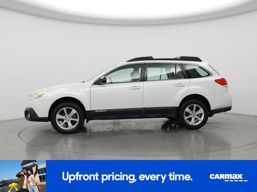 White 2014 Subaru Outback 2.5I