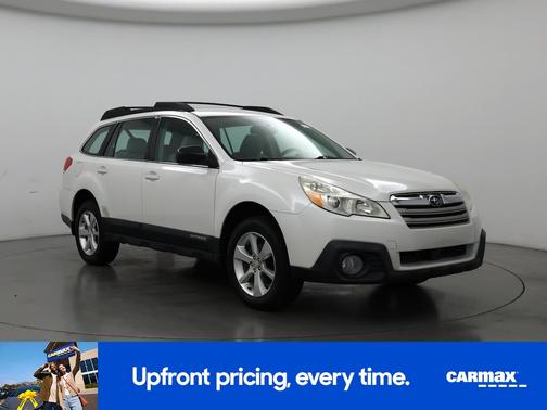 White 2014 Subaru Outback 2.5I