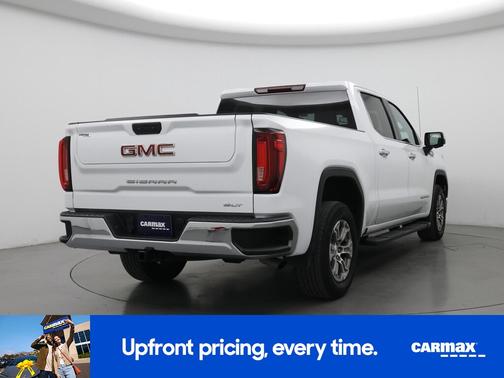 2022 GMC Sierra 1500 SLT