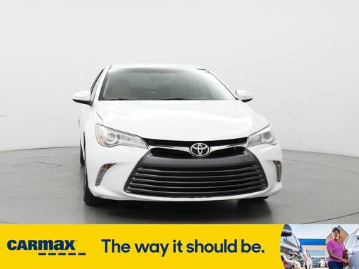 2016 Toyota Camry XLE