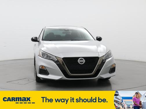 2020 Nissan Altima SR