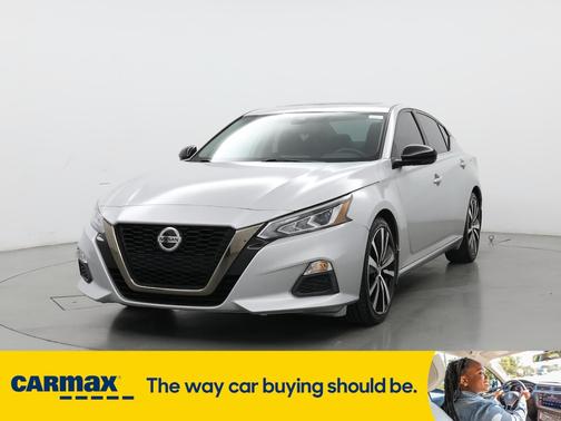 2020 Nissan Altima SR