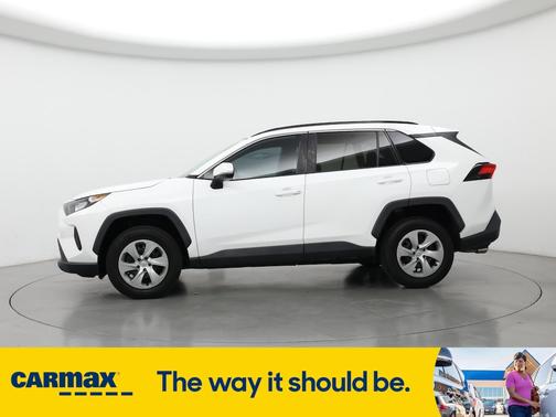 2020 Toyota RAV4 LE