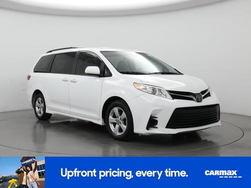 2020 Toyota Sienna LE