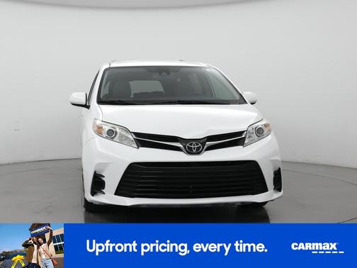2020 Toyota Sienna LE