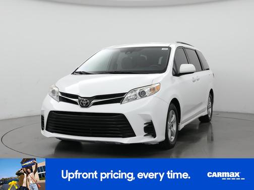 2020 Toyota Sienna LE