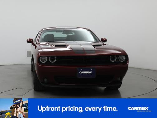 2017 Dodge Challenger SXT Plus