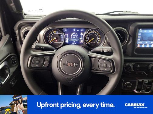 2023 Jeep Gladiator Willys Sport