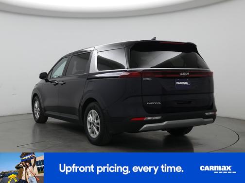 2024 Kia Carnival LX Seat Package