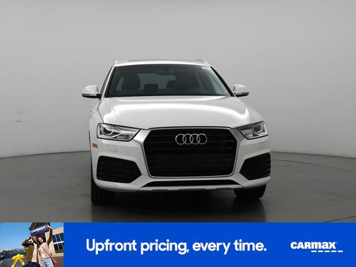 White 2018 Audi Q3 Premium