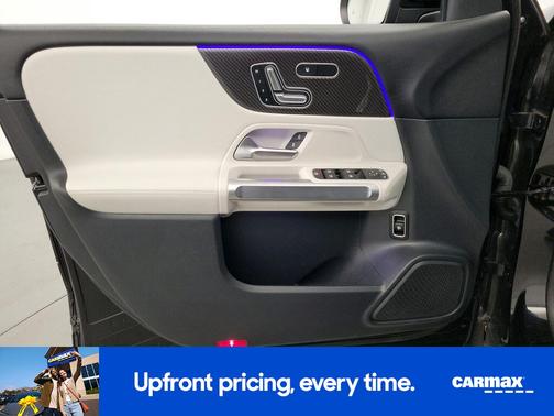 2023 Mercedes-Benz GLB 250 