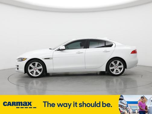 2018 Jaguar XE Prestige
