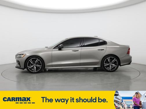 2021 Volvo S60 T5 R-Design