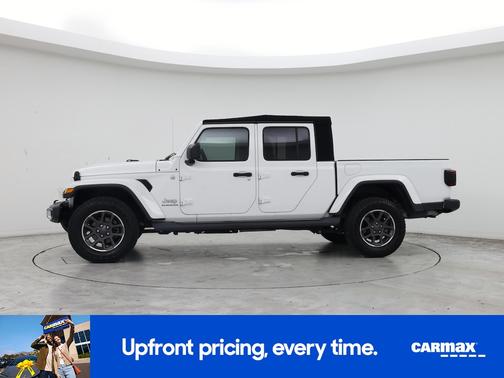 White 2020 Jeep Gladiator Overland
