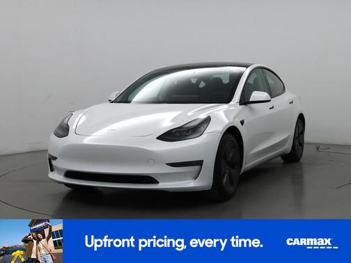White 2023 Tesla Model 3