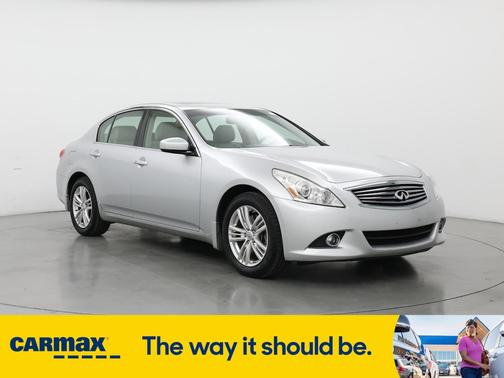 2013 INFINITI G37 X