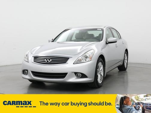 2013 INFINITI G37 X