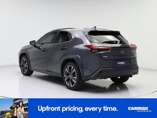 2022 Lexus UX 200 