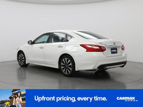 2017 Nissan Altima SV