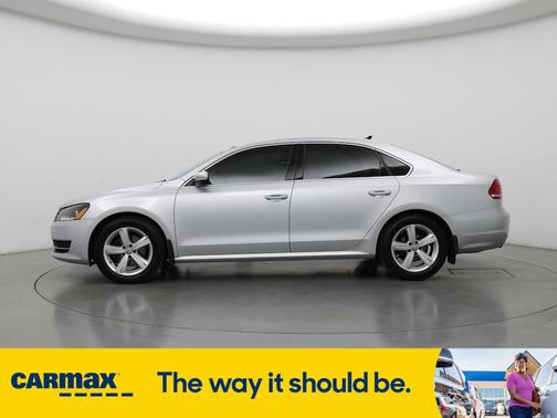 2015 Volkswagen Passat SE