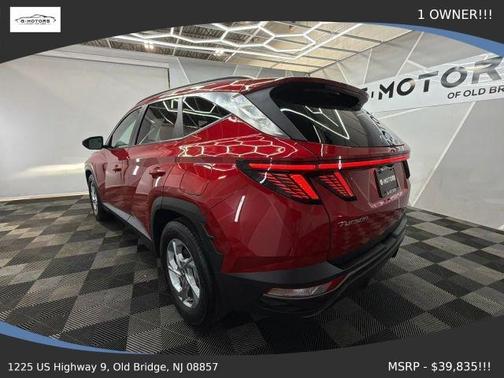 Red 2023 Hyundai TUCSON SEL