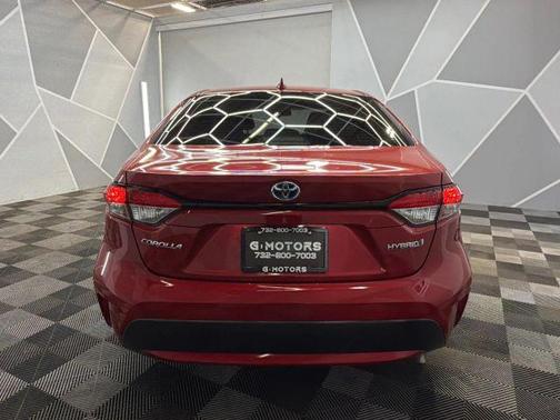 2020 Toyota Corolla Hybrid LE