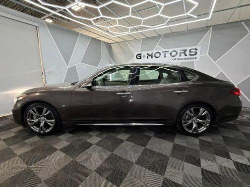 Chestnut Bronze 2015 INFINITI Q70L 3.7