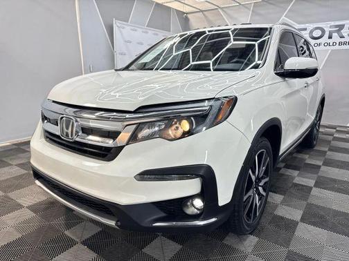 2019 Honda Pilot Touring 7-Passenger