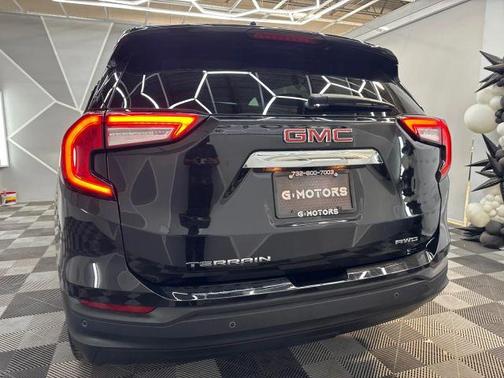 2022 GMC Terrain SLE