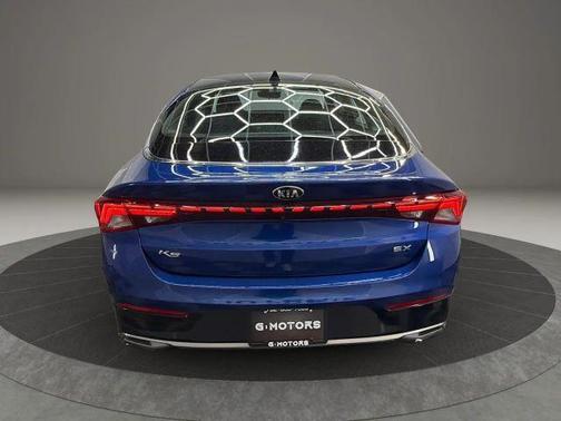 Blue 2021 Kia K5 EX