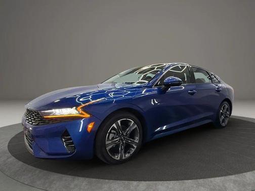 Blue 2021 Kia K5 EX