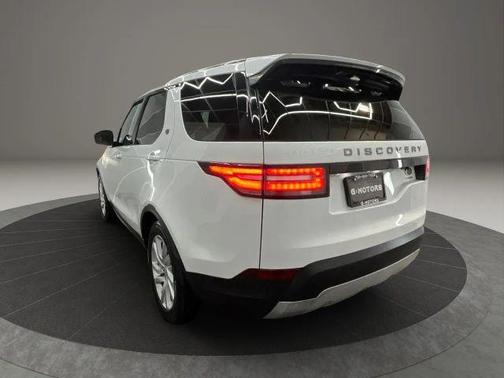 Fuji White 2019 Land Rover Discovery HSE