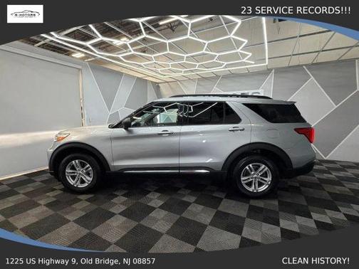 Silver 2020 Ford Explorer XLT