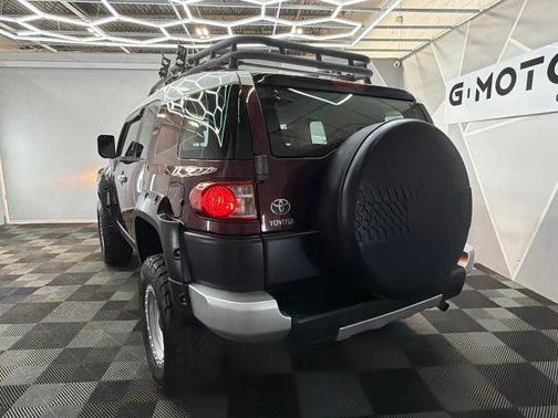 Black 2016 Ford Explorer XLT