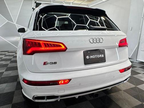 2018 Audi SQ5 3.0T Premium Plus