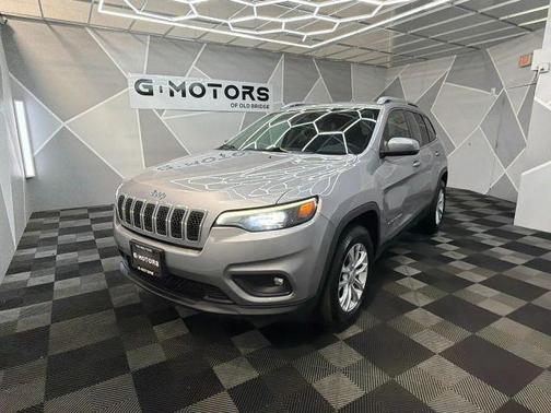Silver 2019 Jeep Cherokee Latitude