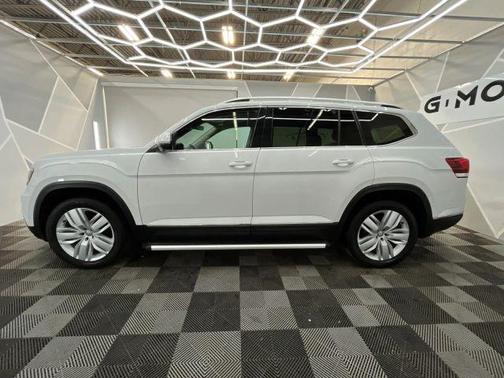 2018 Volkswagen Atlas 3.6L SEL Premium