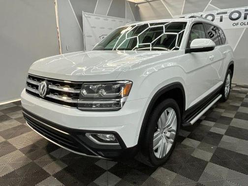2018 Volkswagen Atlas 3.6L SEL Premium