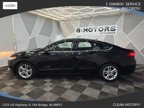 Black 2018 Ford Fusion Hybrid S