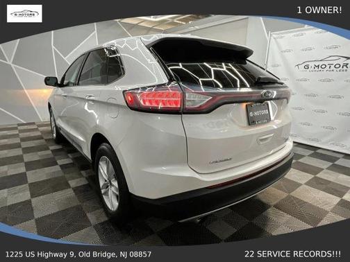 White 2018 Ford Edge SEL