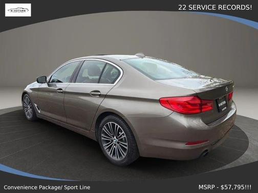 Beige 2019 BMW 530 i
