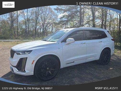 White 2024 Cadillac XT6 Luxury FWD