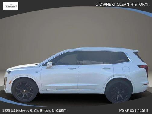 White 2024 Cadillac XT6 Luxury FWD