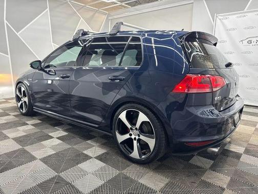 2017 Volkswagen Golf GTI S 4-Door